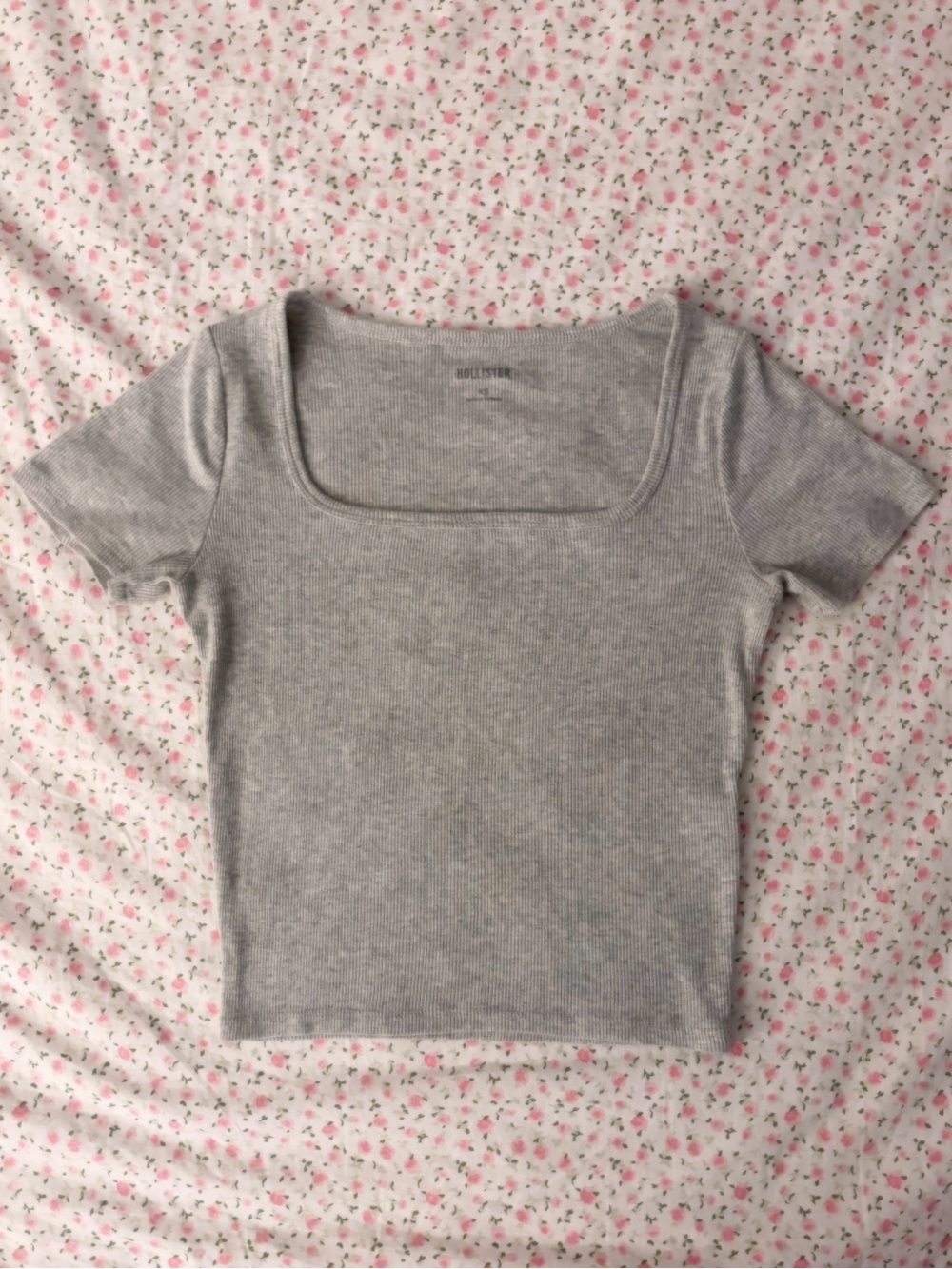 Hollister Light Gray Ribbed Square Neck Crop Top